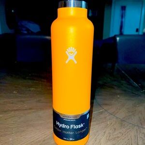 New Hydro Flask 24oz